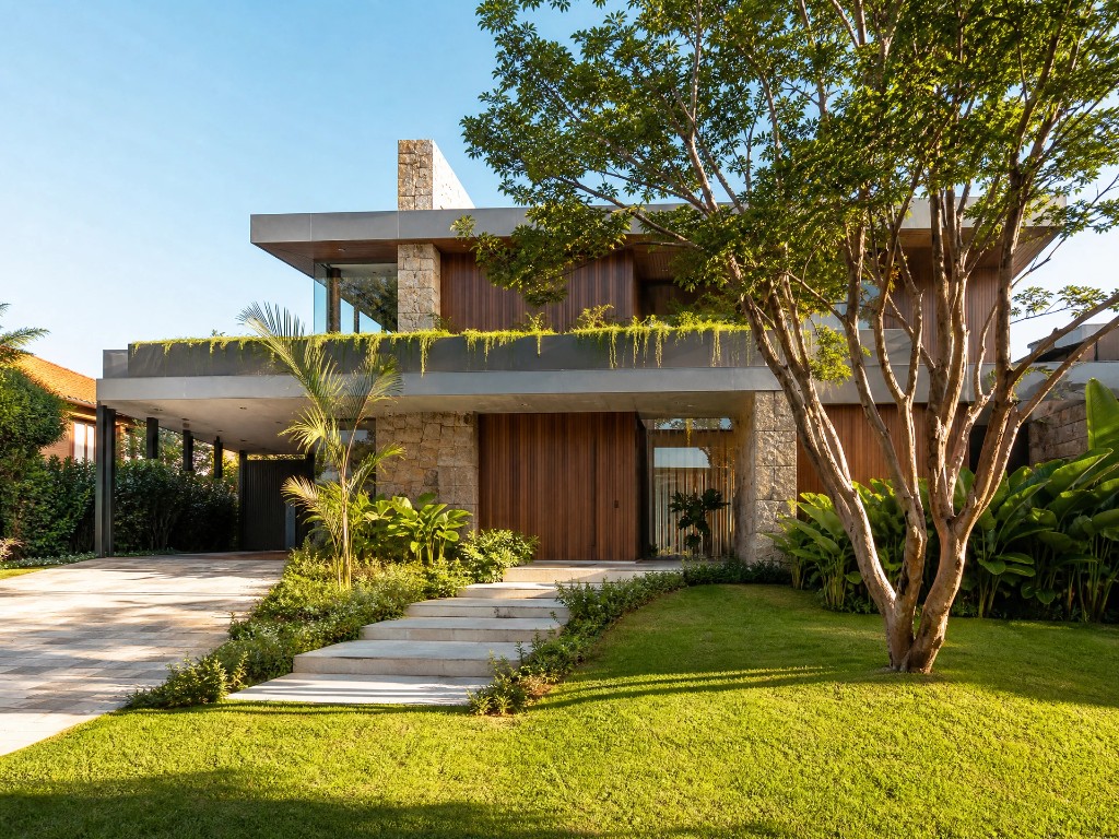 Residência contemporânea com arquitetura de luxo